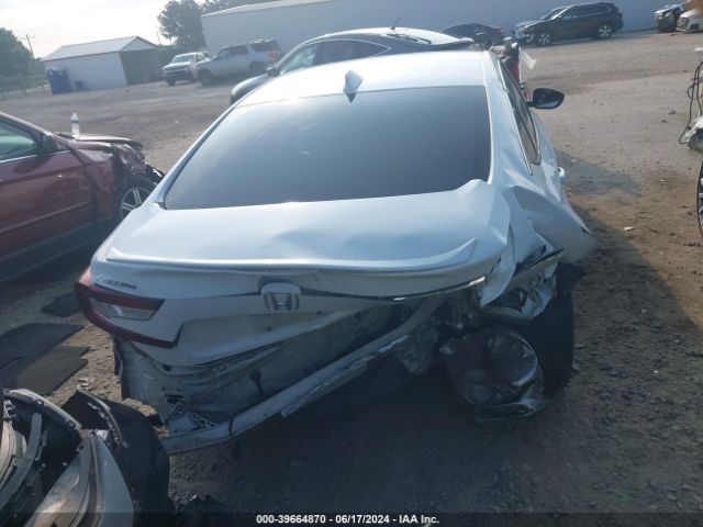 1HGCV1F31JA102393 Honda Accord Sport