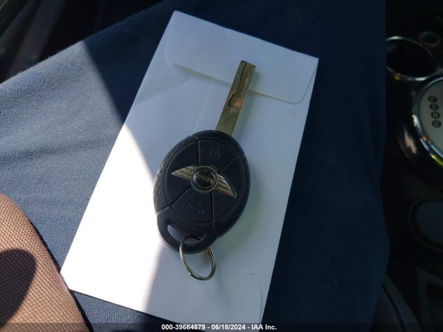 2005 MINI COOPER WMWRF33465TG11453 Photo 10