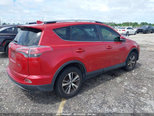 Toyota Rav4 Xle 2017 JTMWFREV2HJ145399 Image 4