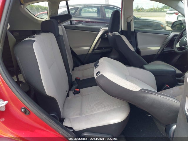 Toyota Rav4 Xle 2017 JTMWFREV2HJ145399 Image 8
