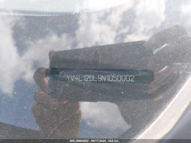 YV4L12DL9N1050002 Volvo Xc60 B5 Inscription