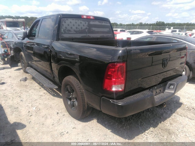 3C6RR7KG7PG668147 RAM 1500 Classic Tradesman  4x4 5'7 Box