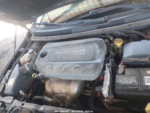 1C3CCCAB5FN715877 Chrysler 200 Limited