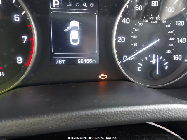 Hyundai ELANTRA SEL 2018 5NPD84LF4JH313168 Image 15