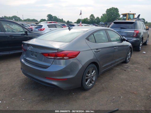 Hyundai ELANTRA SEL 2018 5NPD84LF4JH313168 Image 4