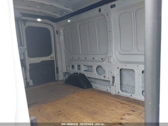 Ford Transit-250 2020 1FTBR1CG8LKB58737 Image 8