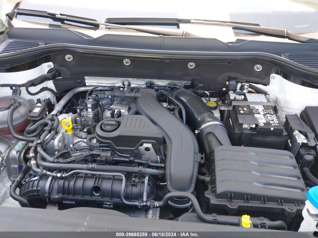 3VV8X7B28RM017288 Volkswagen Taos 1.5t S