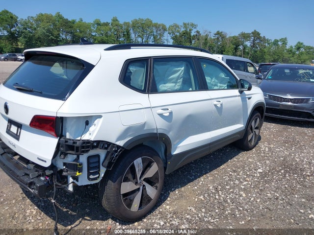 3VV8X7B28RM017288 Volkswagen Taos 1.5t S