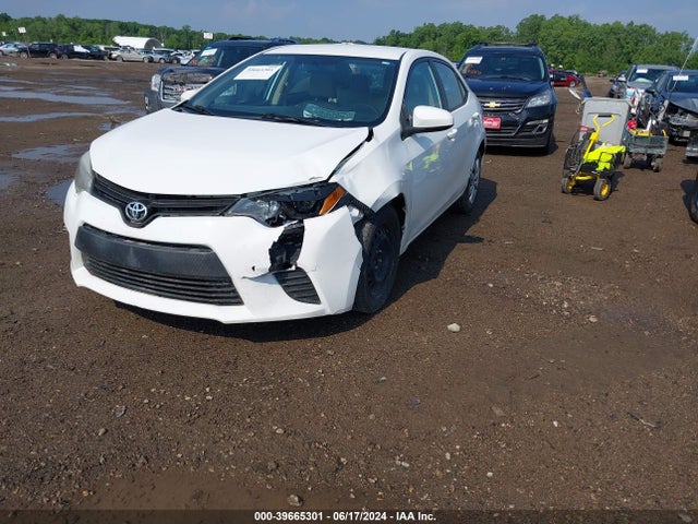 Toyota COROLLA LE 2014 5YFBURHE8EP053107 Image 6