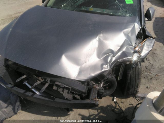 5NPD74LF4JH252522 Hyundai ELANTRA SE