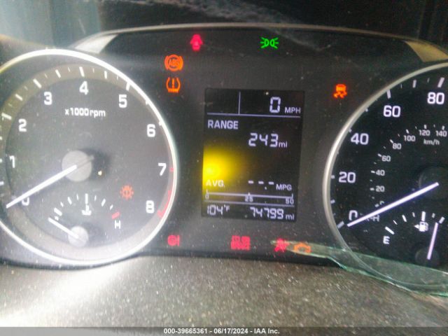 5NPD74LF4JH252522 Hyundai ELANTRA SE