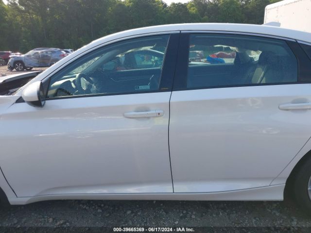 1HGCV1F17NA071056 Honda ACCORD LX
