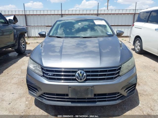 1VWDT7A36HC076176 Volkswagen Passat 1.8t R-line