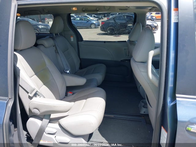 Toyota Sienna Xle 8 Passenger 2015 5TDYK3DC6FS650332 Image 8