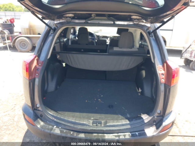 Toyota RAV4 LE 2014 JTMZFREV4EJ004584 Image 8