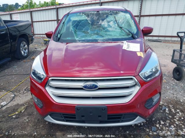 1FMCU0GD6KUA11649 Ford ESCAPE SE