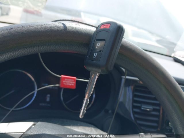 JA4AZ3A33KZ020692 Mitsubishi Outlander Es