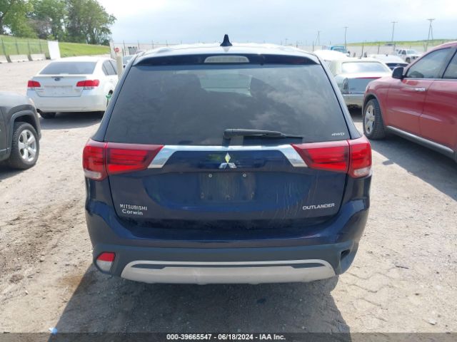 JA4AZ3A33KZ020692 Mitsubishi Outlander Es