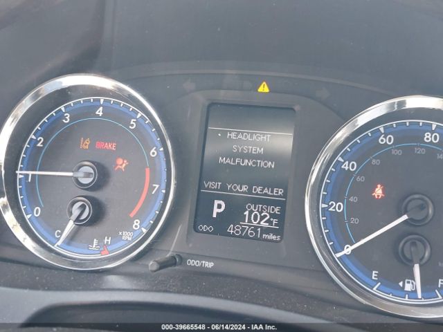 5YFBURHE2HP685380 Toyota COROLLA LE