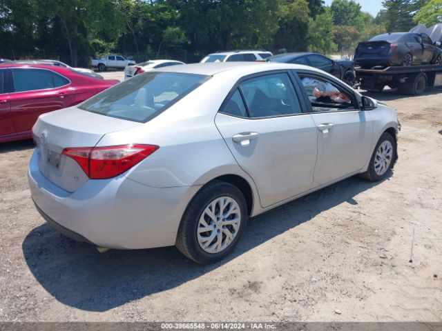 5YFBURHE2HP685380 Toyota COROLLA LE