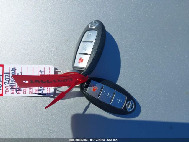 5N1AT3AB7MC699897 Nissan Rogue S Intelligent Awd
