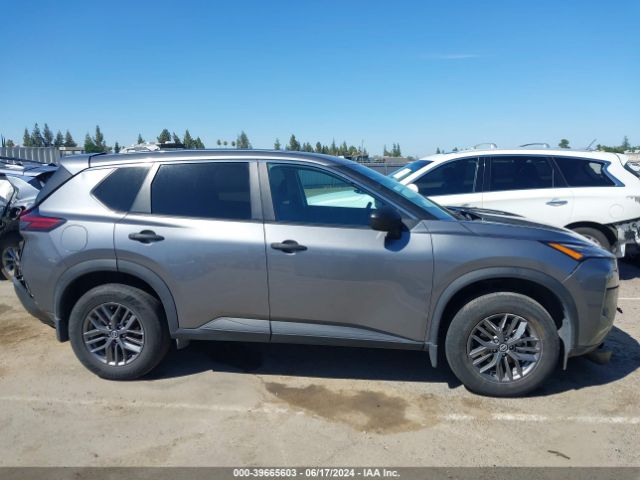 5N1AT3AB7MC699897 Nissan Rogue S Intelligent Awd