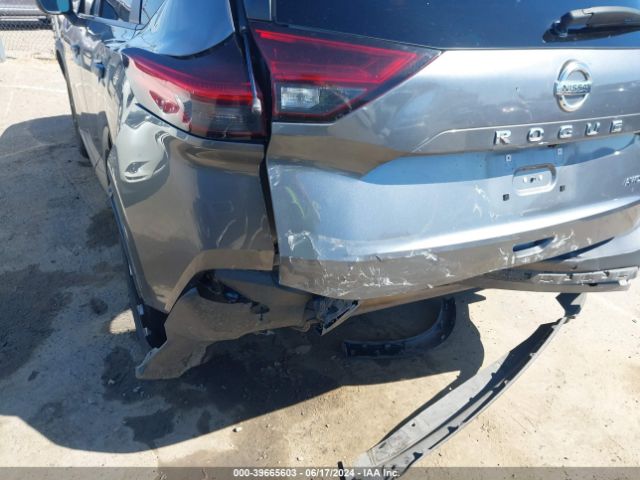 5N1AT3AB7MC699897 Nissan Rogue S Intelligent Awd