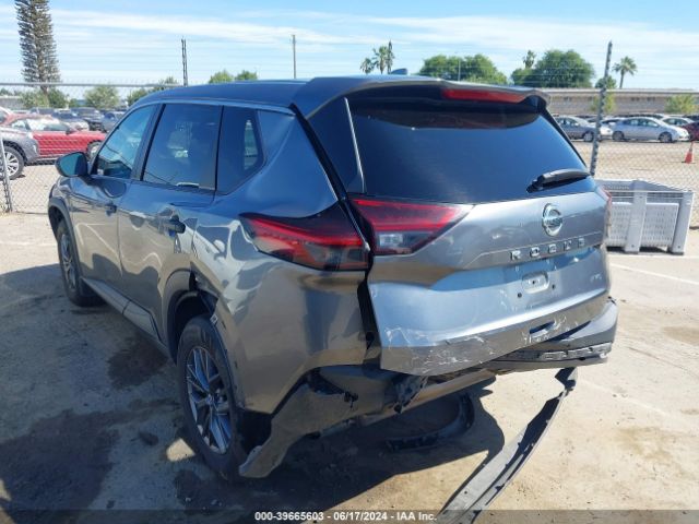 5N1AT3AB7MC699897 Nissan Rogue S Intelligent Awd