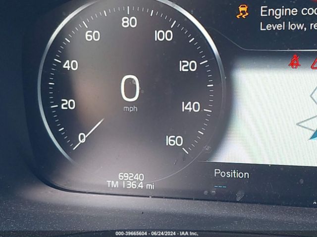 7JRA22TK8KG004798 Volvo S60 T6 Momentum