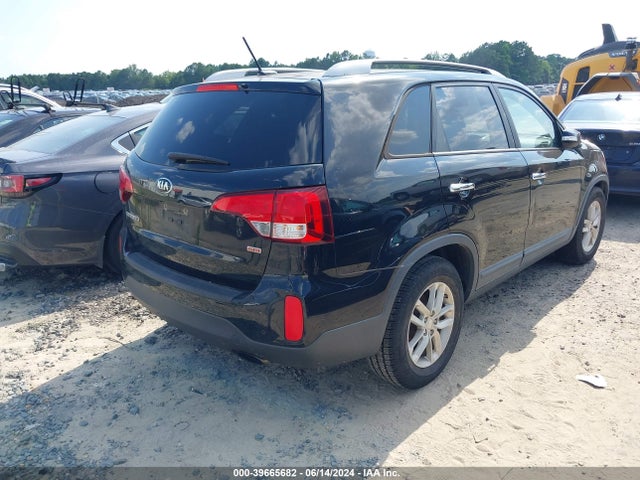 KIA SORENTO LX 2014 5XYKT4A60EG536359 Image 4