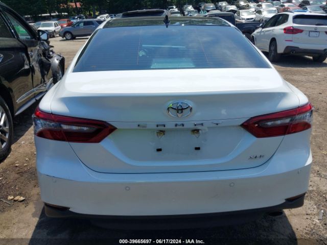 4T1F11AK3NU033793 Toyota CAMRY XLE