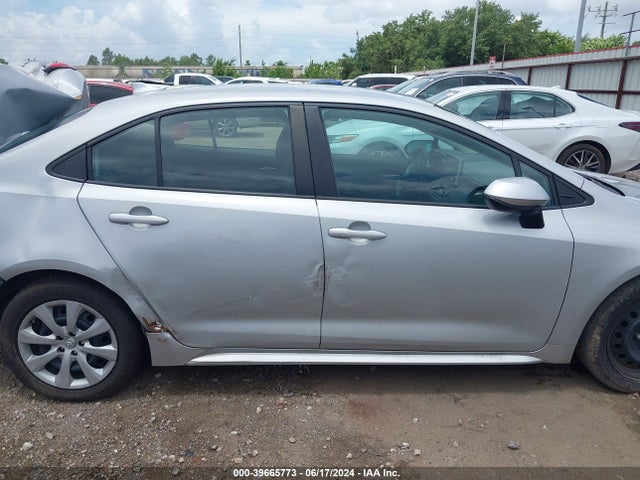 Toyota COROLLA LE 2021 5YFEPMAE2MP243789 Image 12