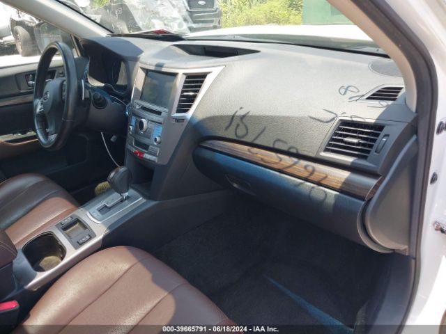 4S4BRBPC2E3281701 Subaru Outback 2.5i Limited