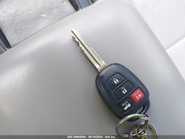 Toyota CAMRY LE 2016 4T1BF1FK7GU595515 Image 11