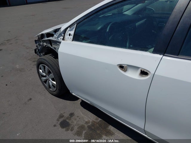 Toyota COROLLA LE 2015 2T1BURHE6FC417638 Image 14