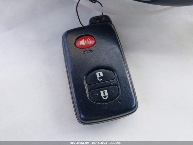 Toyota Prius Two 2014 JTDKN3DUXE1746272 Image 11