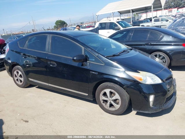 Toyota Prius Two 2014 JTDKN3DUXE1746272 Image 13