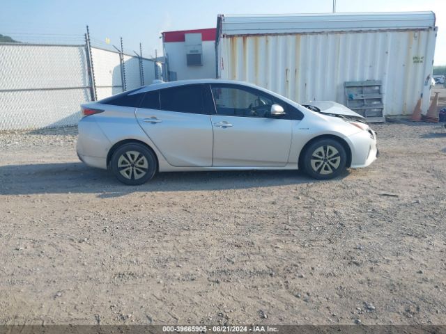 JTDKARFU2H3034620 Toyota Prius Four
