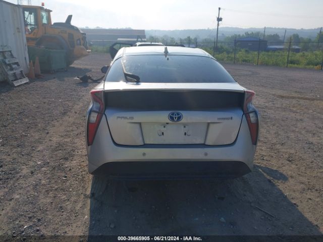 JTDKARFU2H3034620 Toyota Prius Four