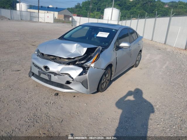 JTDKARFU2H3034620 Toyota Prius Four