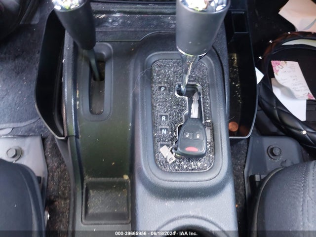1C4BJWDG8JL894488 Jeep Wrangler Jk Unlimited Sport S 4x4