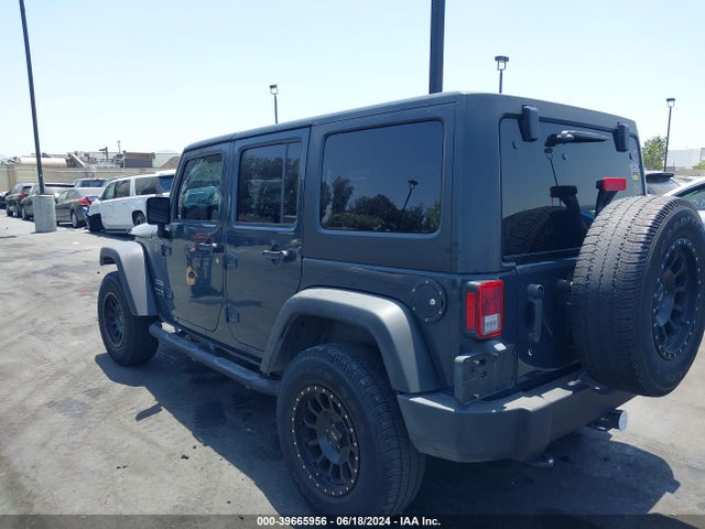 1C4BJWDG8JL894488 Jeep Wrangler Jk Unlimited Sport S 4x4