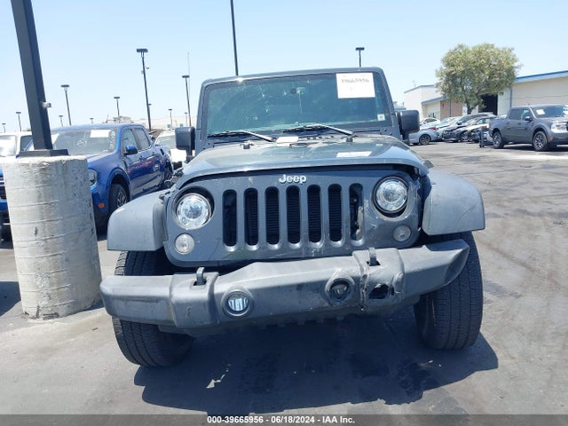 1C4BJWDG8JL894488 Jeep Wrangler Jk Unlimited Sport S 4x4