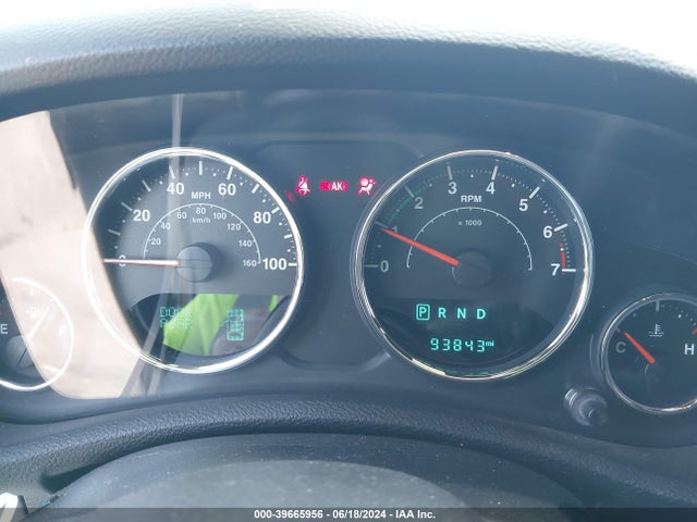 1C4BJWDG8JL894488 Jeep Wrangler Jk Unlimited Sport S 4x4