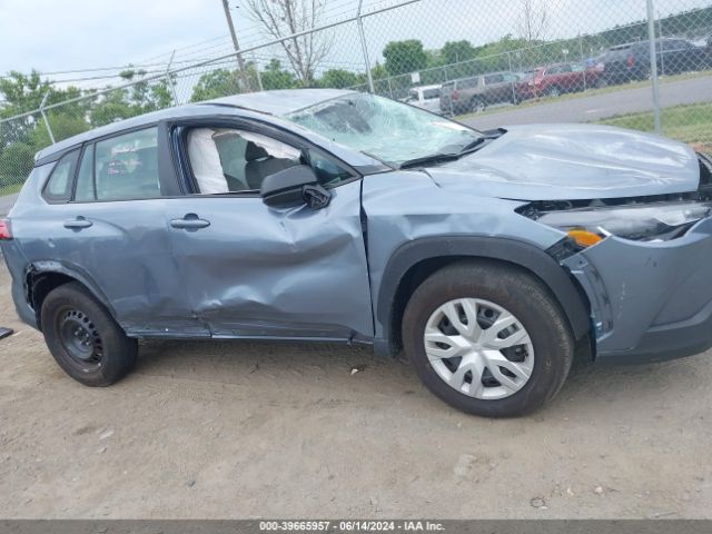 7MUAAAAG2NV021686 Toyota Corolla Cross L