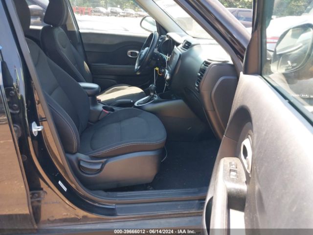 KNDJN2A28E7004099 KIA Soul
