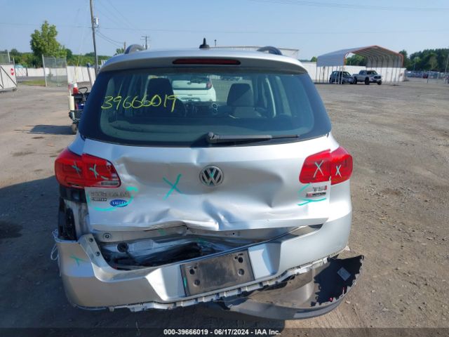 WVGBV7AX4HK051270 Volkswagen Tiguan 2.0t/2.0t S