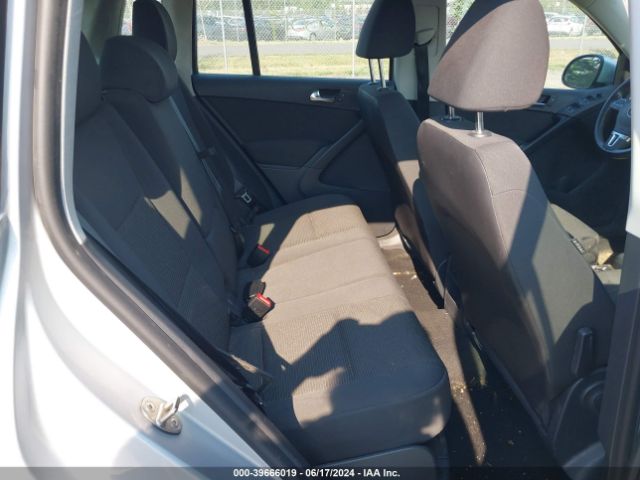 WVGBV7AX4HK051270 Volkswagen Tiguan 2.0t/2.0t S