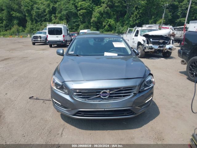 LYV402HM8JB172138 Volvo S60 Inscription T5 Platinum