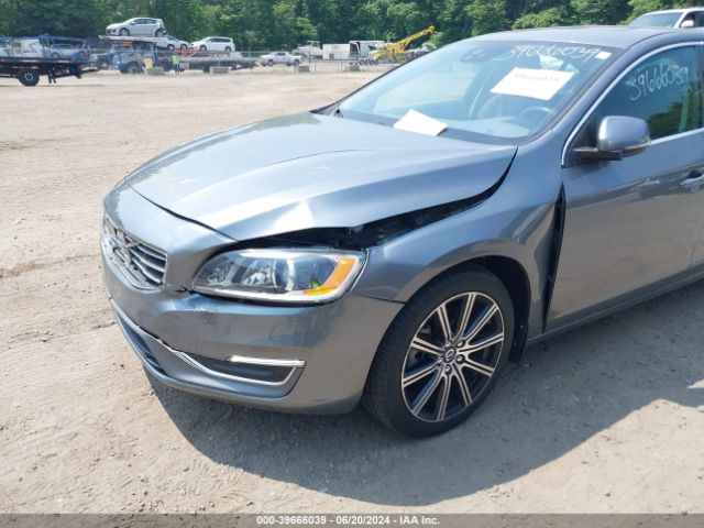 LYV402HM8JB172138 Volvo S60 Inscription T5 Platinum
